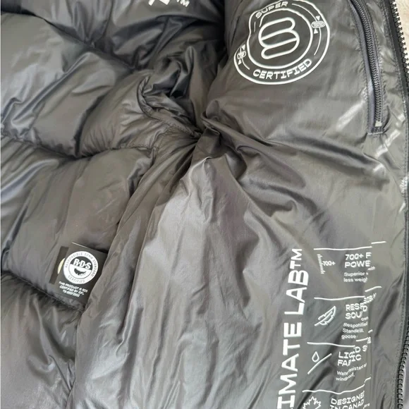 BNWOT Aritzia Super Puff Liquid Shine - Picture 6 of 8